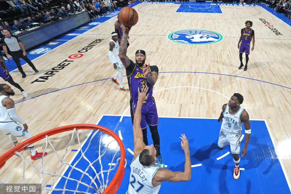 巴萨的进攻 巴萨的进攻