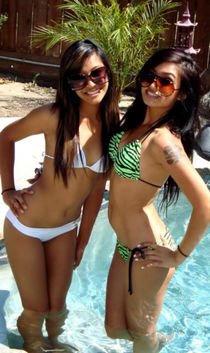Lesbian couple Aiwe and